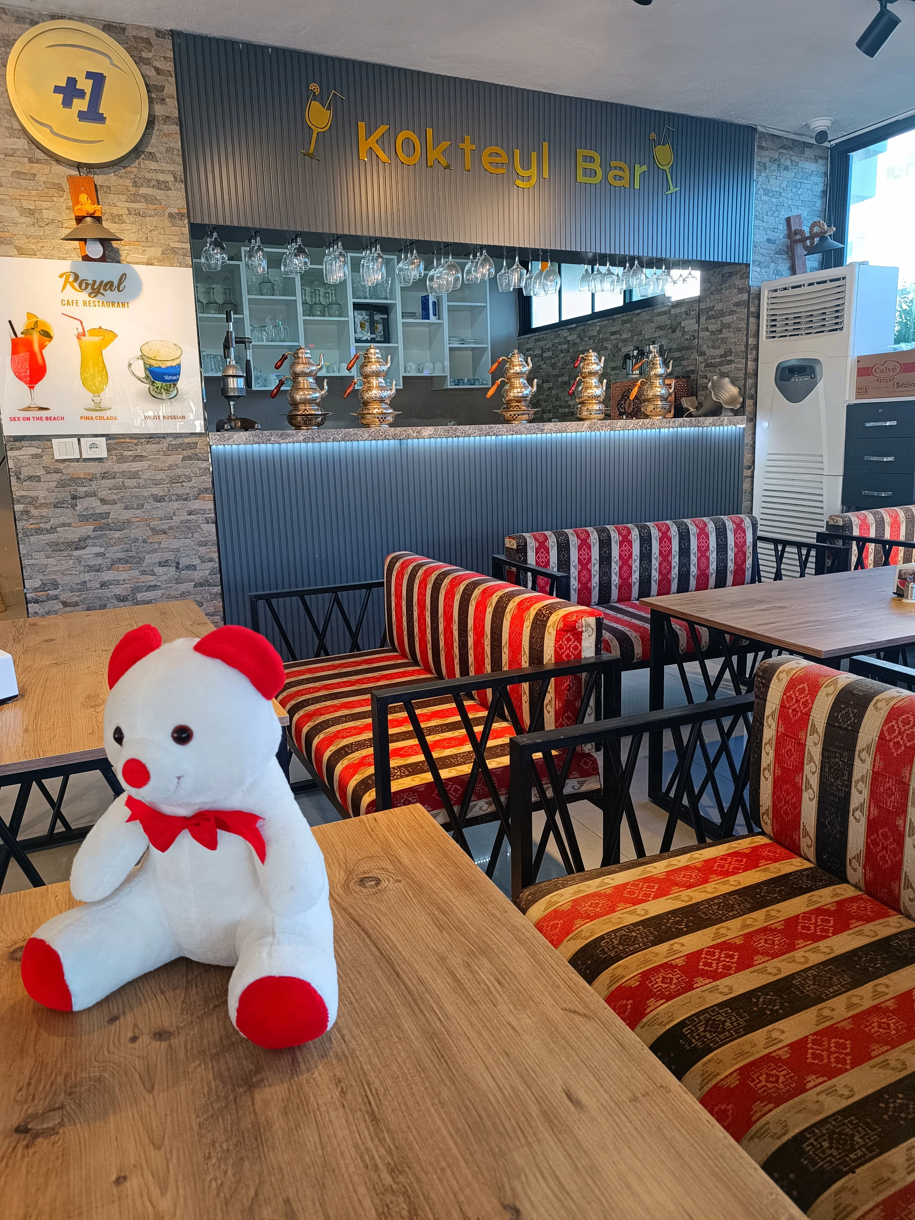 Tömük Royal Cafe - MERSİN / Erdemli